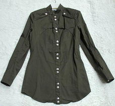 千百惠外貿精品批發零售服飾店雜志——鞋帽零售新風尚